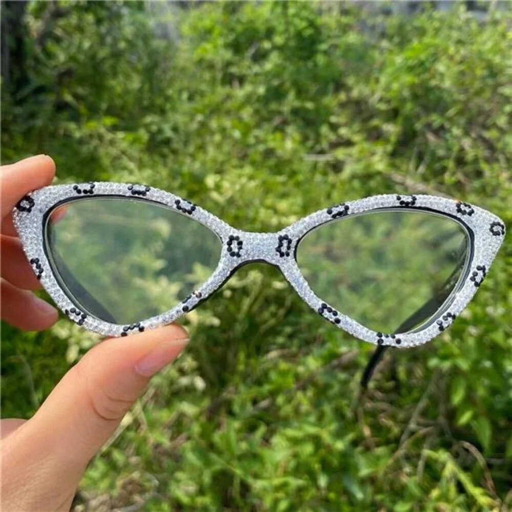 White Rhinestone Cat-Eye Glasses Vintage Frames with Black Leopard X1.0 Magnify